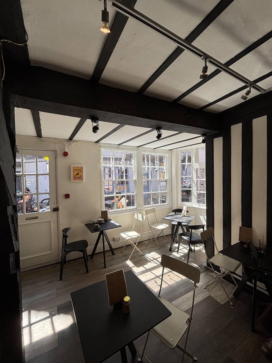 Inside Coffeesmith